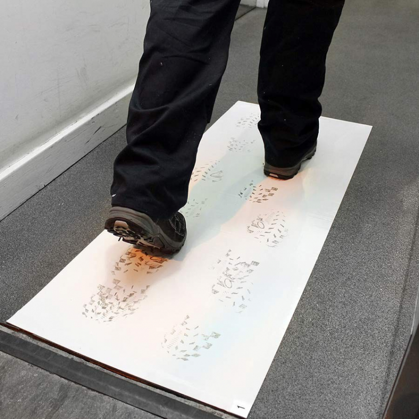 Disinfecting solution for mats Tapis feuilles anti-contamination - 202.8 - First step