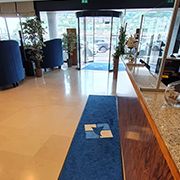 Mat logo reception | Hôtel Le Grand Pavois